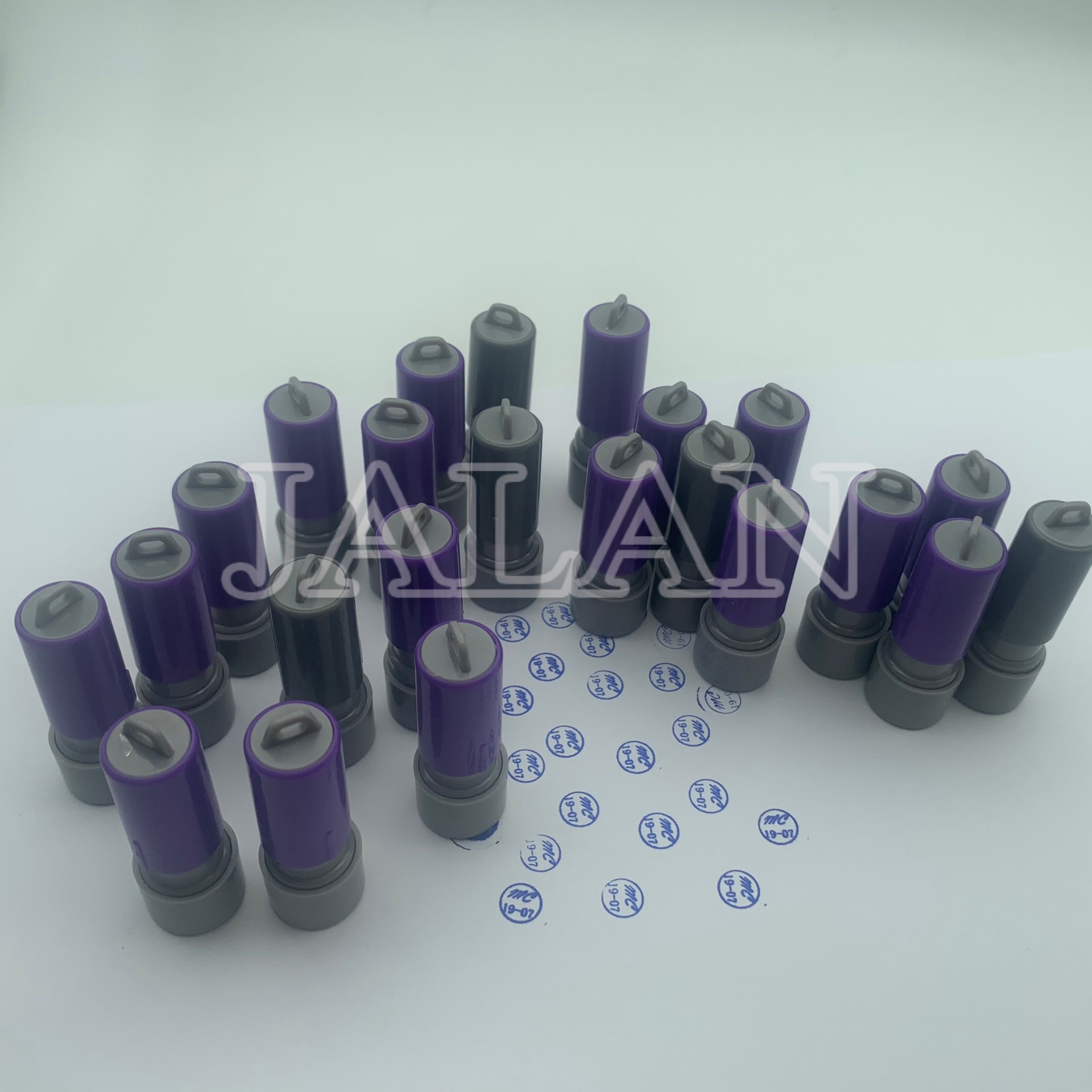 Customized signature stamp pri - Workshop Tools Logo recension och pris
